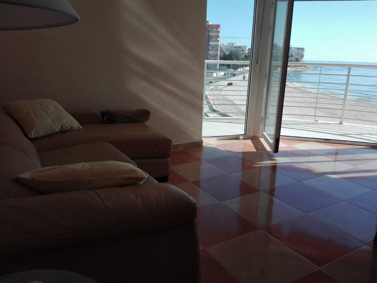 شقة Edificio Montecarlo Playa San Juan إل كامبيلو المظهر الخارجي الصورة